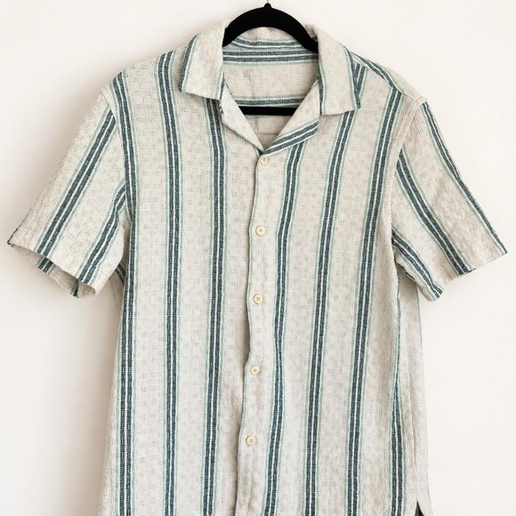 Zara Other - Zara Cream & Green Textured Camp Collar Shirt — Men's Medium